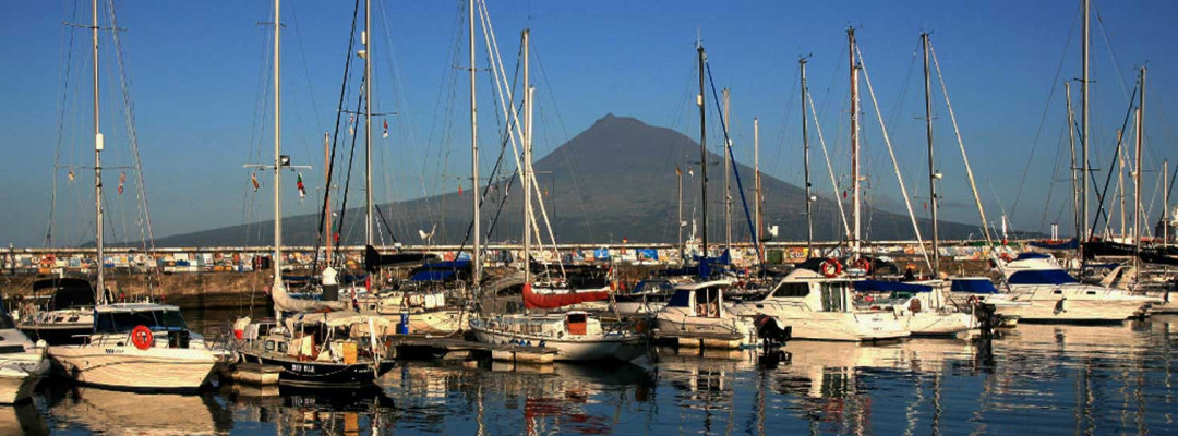 Faial - Terminal Seehafen von Horta Hafen